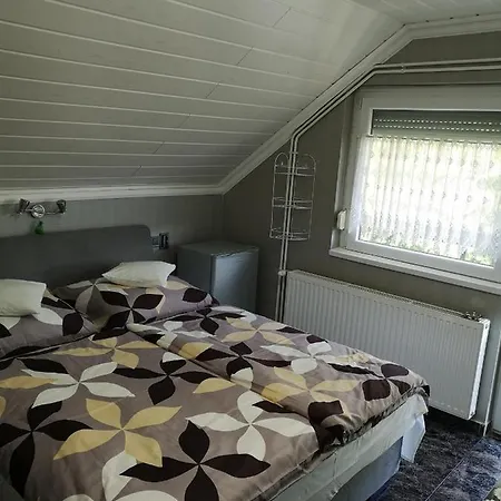 Rum i privatbostad Balaton Apartmanhaz Siófok