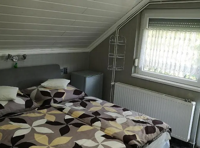 منزل للإقامة Balaton Apartmanhaz شيوفوك