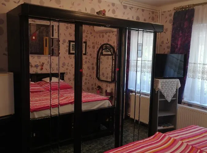 منزل للإقامة Balaton Apartmanhaz شيوفوك